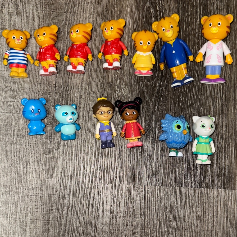 Danielle Tiger Character Figurines with trolley